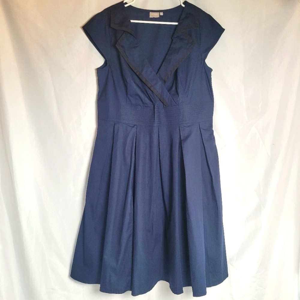 eShaki Fit & Flare Rockabilly Navy Cap Sleeve Collared Dress Women's Size 1X(18)